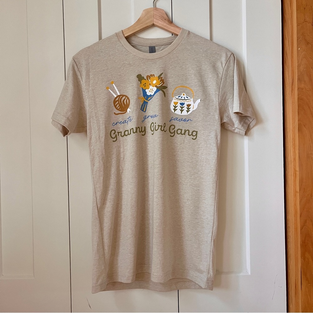 Modcloth Tan Graphic Tee - Granny Girl Gang (xs)